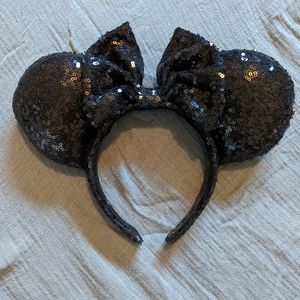 BBBrooke Black Sequin Minnie Ears